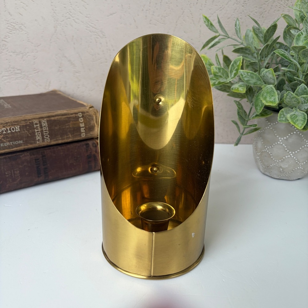 Vintage Brass Hooded Scoop Candle Holder Wall Sconce Gold Tone Metal 7 inch